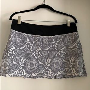 Lululemon Grey Paisley Skort